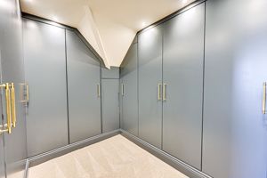 Photo 16- click for photo gallery